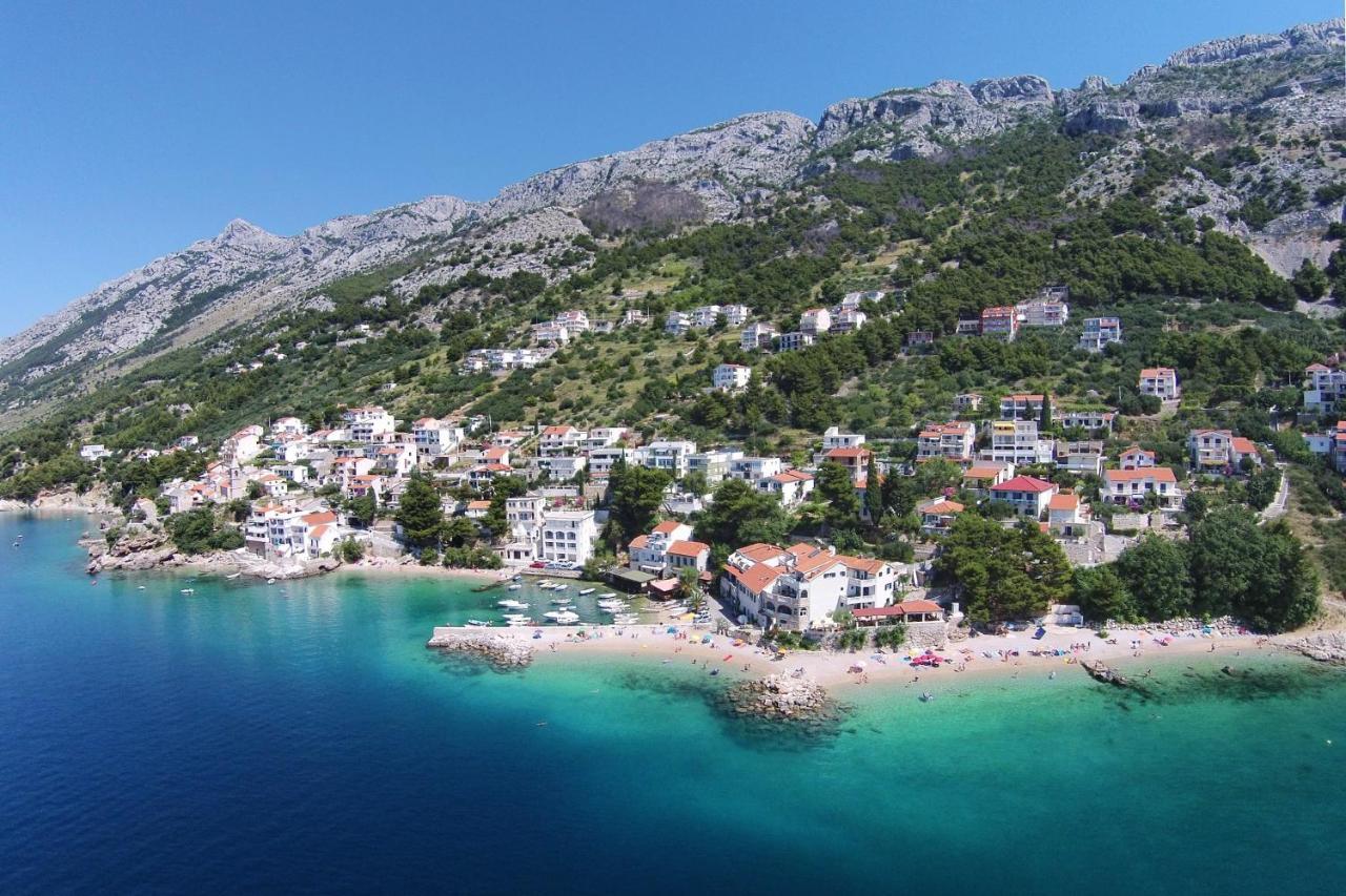Apartments By The Sea Pisak, Omis - 2802 Εξωτερικό φωτογραφία