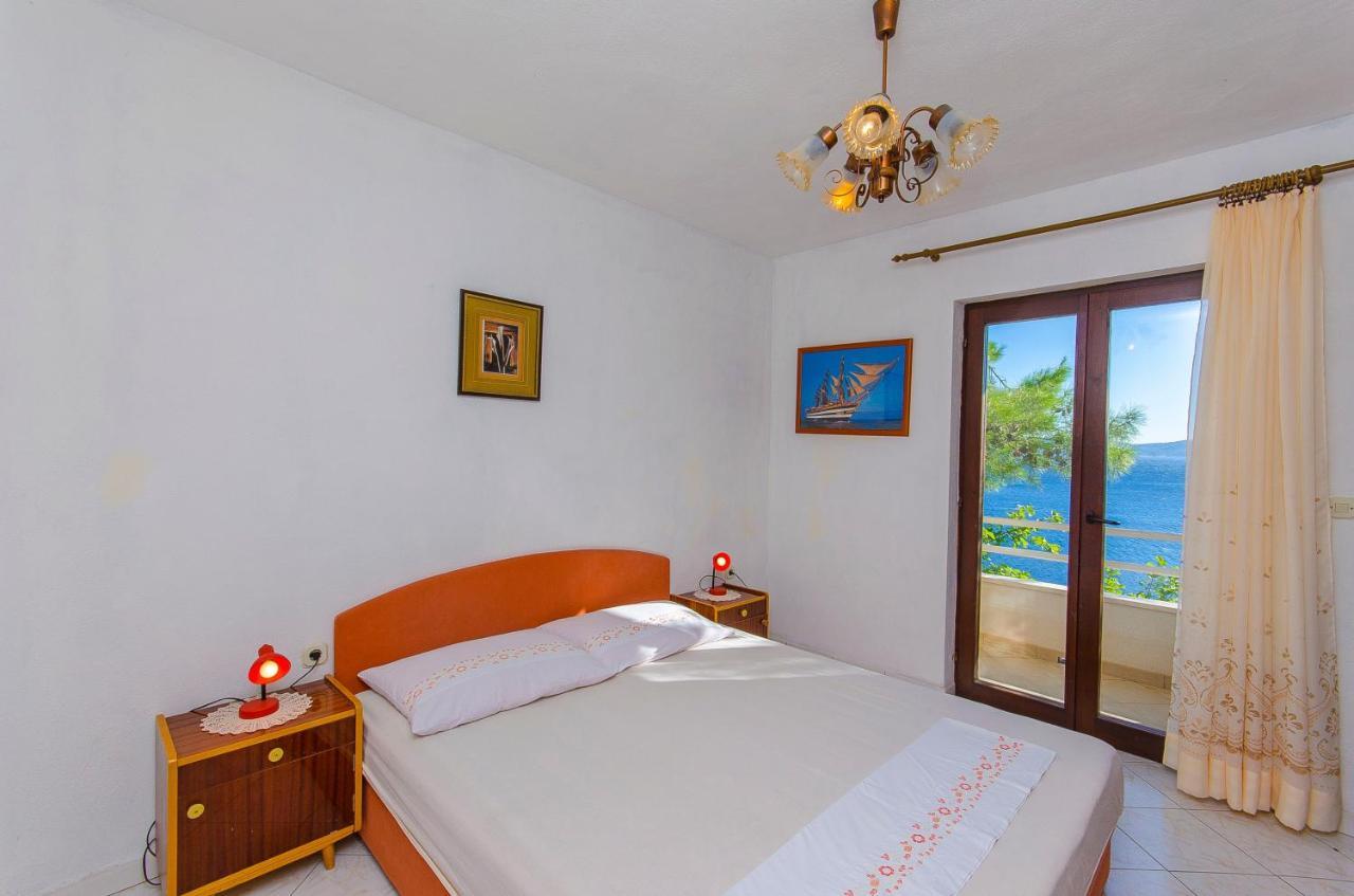Apartments By The Sea Pisak, Omis - 2802 Εξωτερικό φωτογραφία