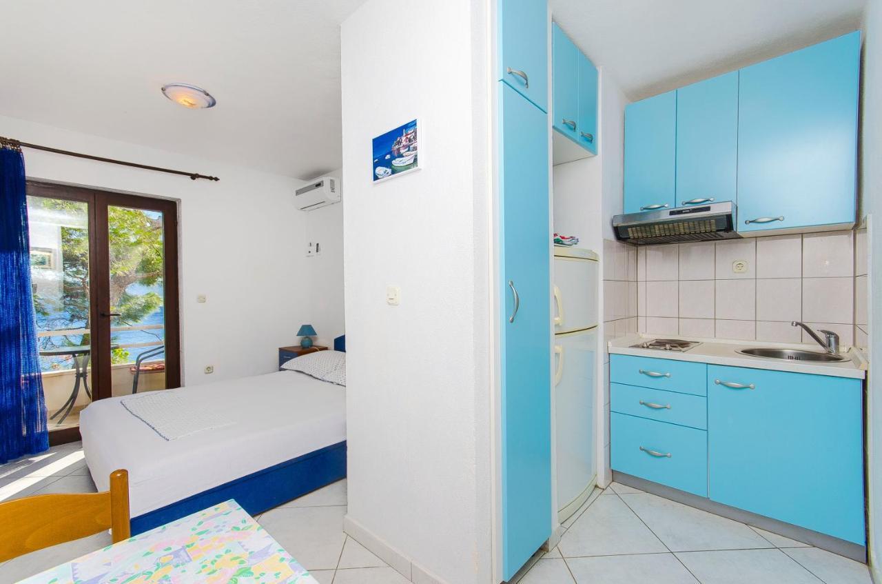 Apartments By The Sea Pisak, Omis - 2802 Εξωτερικό φωτογραφία