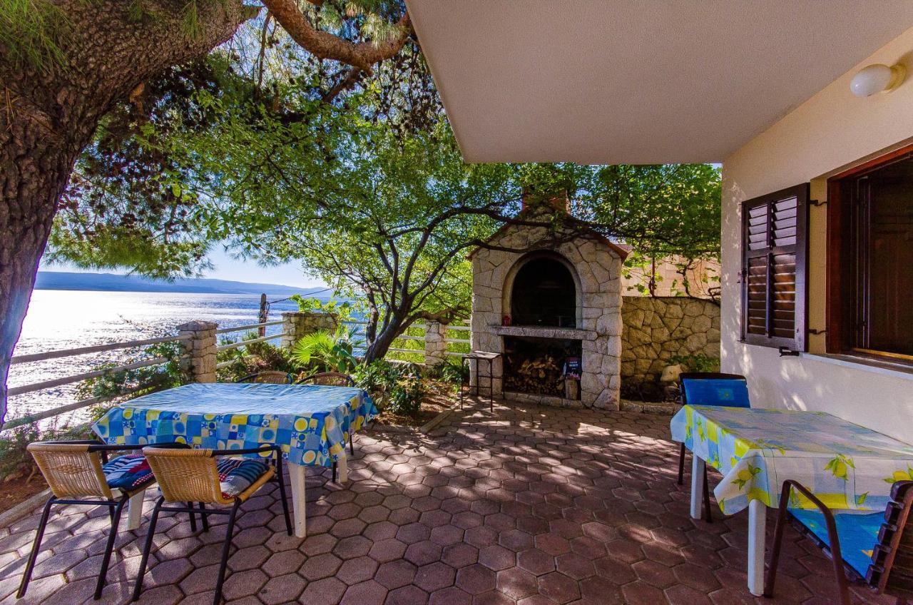 Apartments By The Sea Pisak, Omis - 2802 Εξωτερικό φωτογραφία